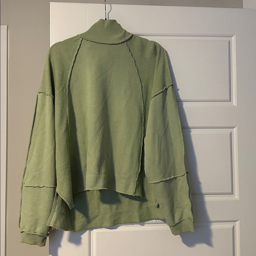 American Eagle Outfitters Green Long Sleeve Top